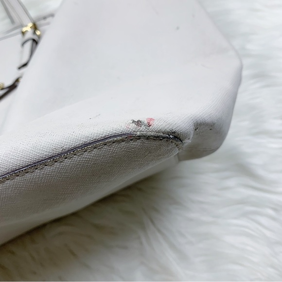 Michael Kors Jet Set Travel Extra Small Carryall Tote Bag Saffiano Leather White - Picture 4 of 11